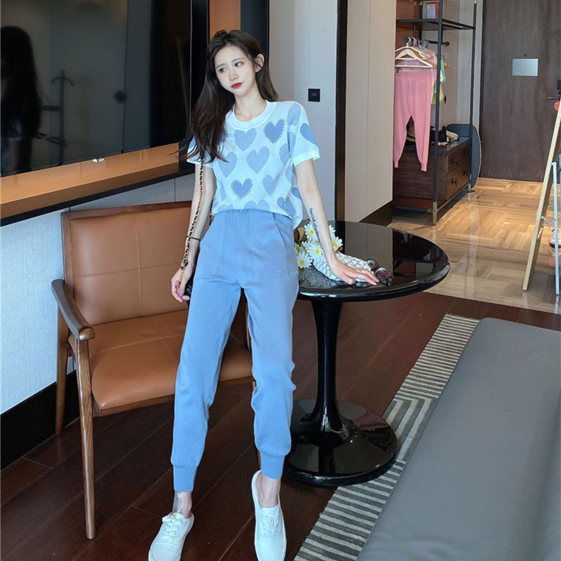 Áo Crop Top Dệt Kim Tay Ngắn Cổ Tròn In Họa Tiết Trái Tim Đính Ngọc Trai Giả Dễ Thương Thời Trang Cho Nữ