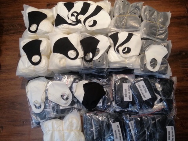 [Mã FAMAYFA giảm 10K đơn 50K] ( Bán lẻ) 1 cái khẩu trang su đẹp ( màu đen) | BigBuy360 - bigbuy360.vn