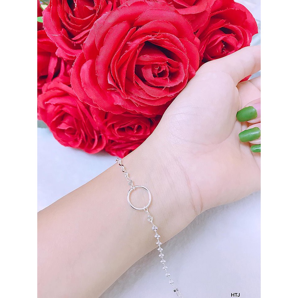 Lăc tay vòng tròn tình yêu bạc ta