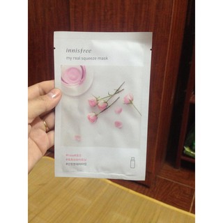 MẶT NẠ HOA HỒNG ROSE INNISFREE MY REAL SQUEEZE MASK_lyly_milani