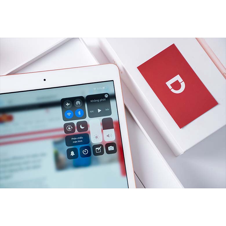 Máy tính bảng E2  Quốc Tế Zin Nguyên bản Chính Hãng Màn hình 9.7 inches Cam 8MP RAM 2GB PIN 7340 mAh