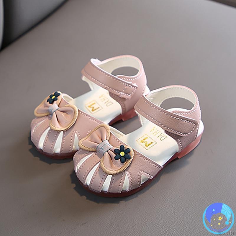 Giày Sandal Đính Hoa Xinh Xắn Đế Chống Trượt Cho Bé Gái