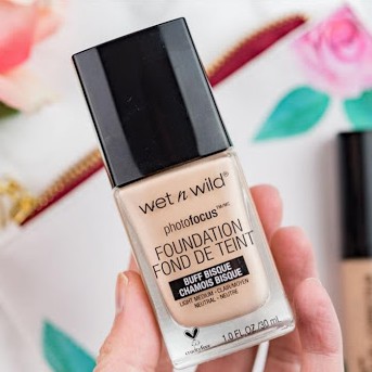 Kem nền dành cho da dầu Wet n Wild Photo Focus Foundation (30ml) | BigBuy360 - bigbuy360.vn