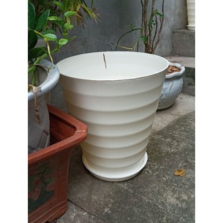 Combo 4 chậu vân sóng kèm đĩa hứng nước phi 32cm cao 36cm