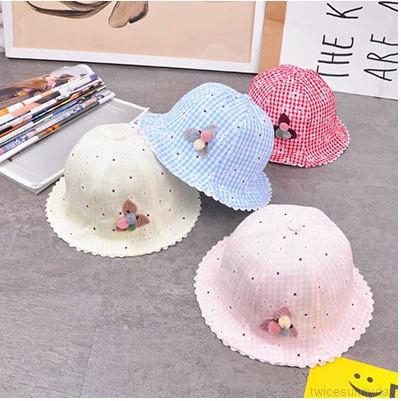 Mũ bucket in hoa dễ thương cho bé