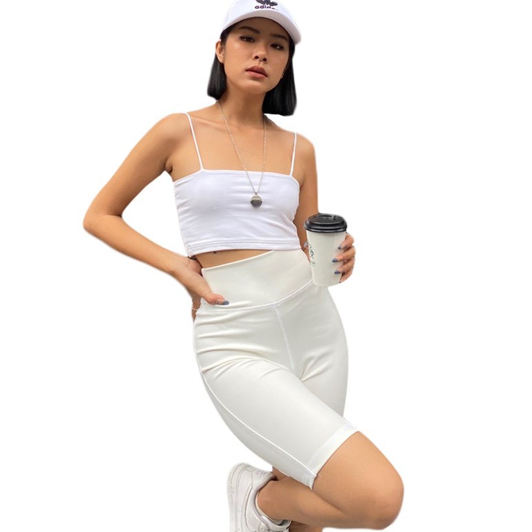 Là min - Quần Shorts Lửng Màu Trắng