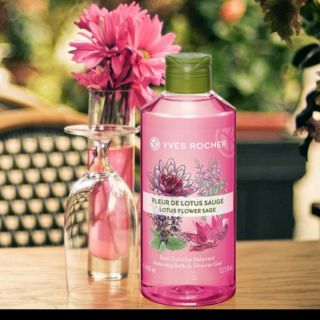 Gel tắm LOTUS FLOWER SAGE RELAXING BATH AND SHOWER GEL 400ML
