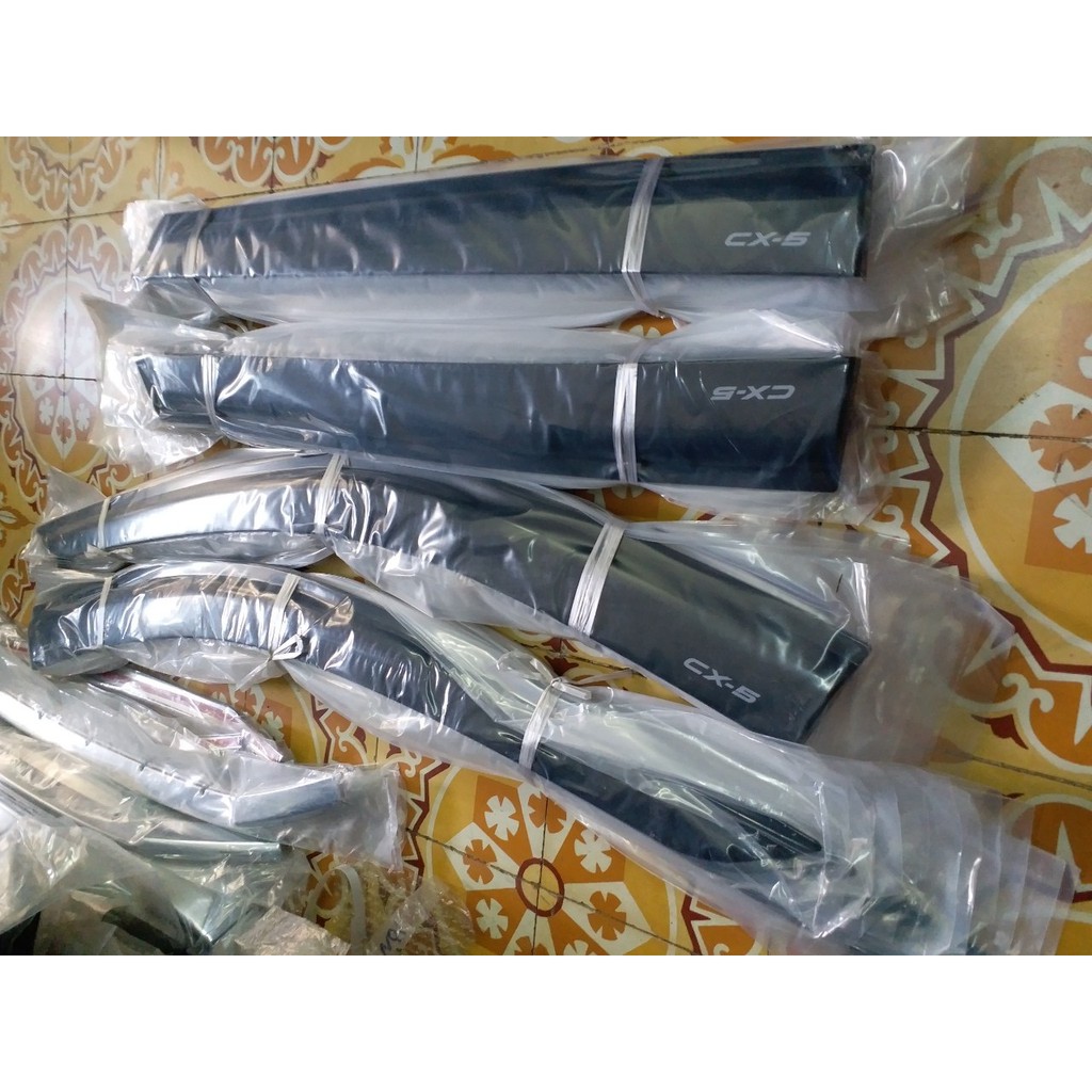 Vè mưa đen Mazda CX5 2018-2019