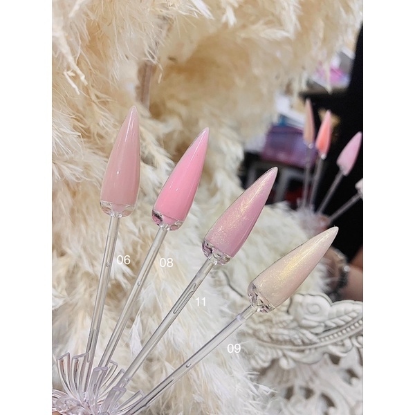 Gel gôm đắp móng