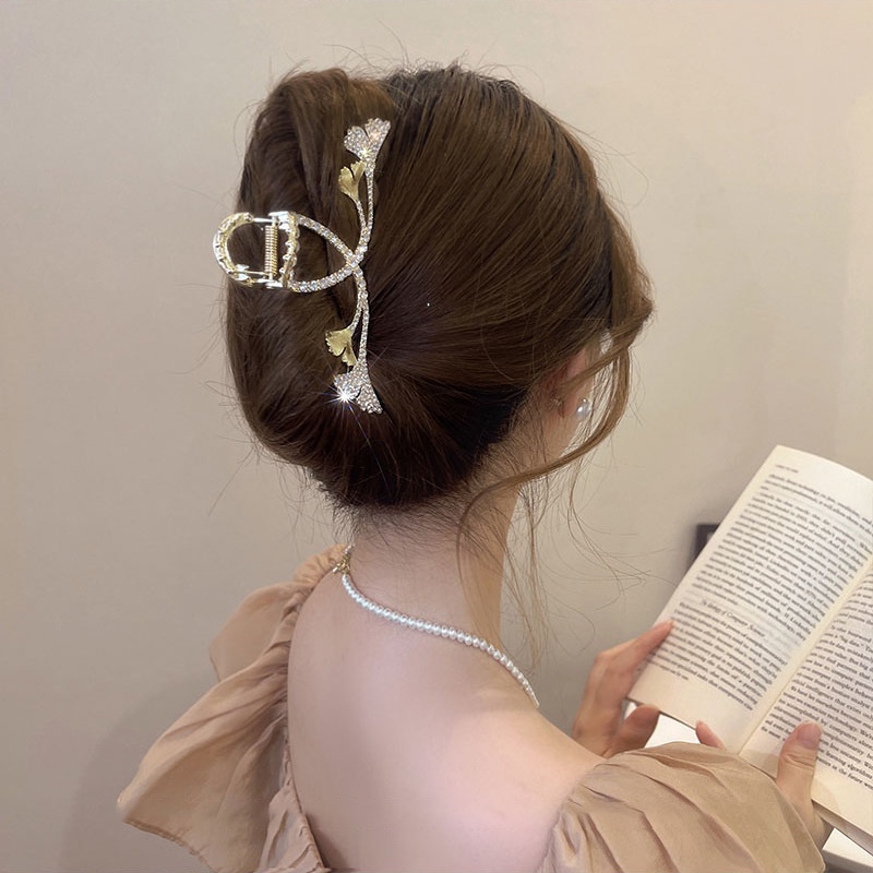 Kẹp Tóc Kim Loại Hình Cá Mập / Hoa Đính Đá Phối Tua Rua Dài Sang Trọng Phong Cách Hàn Quốc