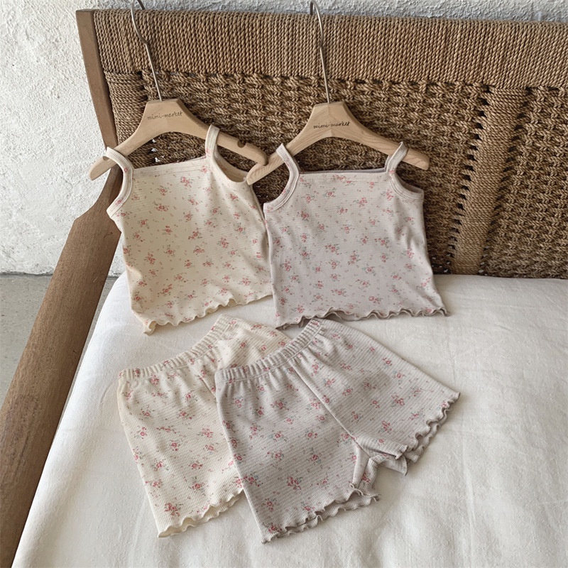 Set Áo Thun Ngắn Tay + Quần Short Yếm In Hoa Vải Cotton Thời Trang Mùa Hè Cho Bé Gái