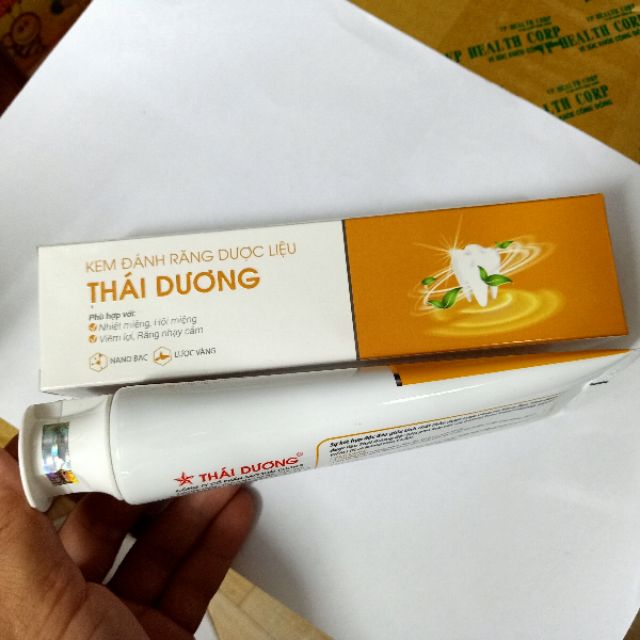 KEM ĐÁNH RĂNG DƯỢC LIỆU THÁI DƯƠNG -TẶNG 1 BÀN CHẢI THÁI LAN CAO CẤP