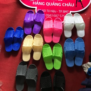 Dép tổ ong nghìn lổ