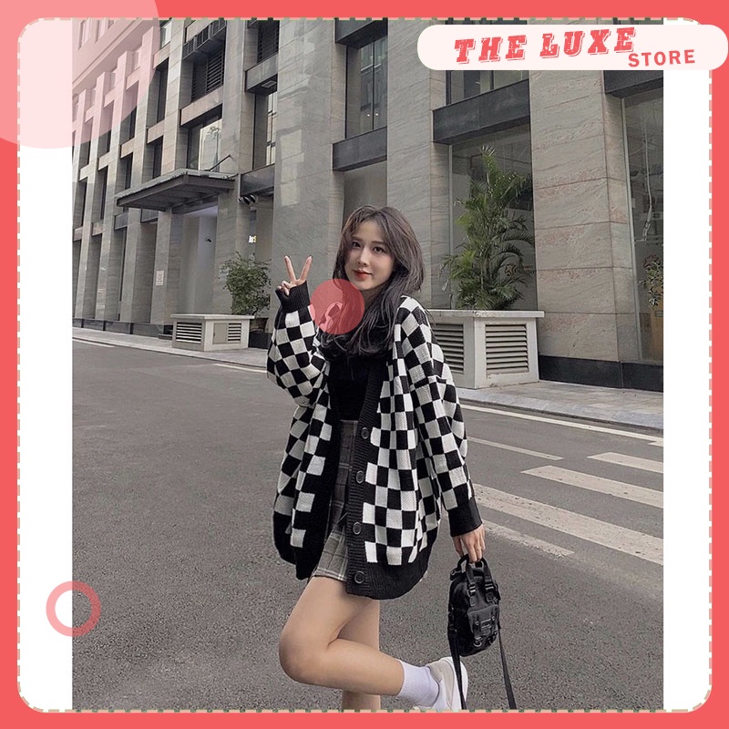 Áo cardigan len họa tiết sọc caro, Áo khoác len nữ thu đông form rộng 100% được may từ len mềm mịn phối màu đen trắng | BigBuy360 - bigbuy360.vn
