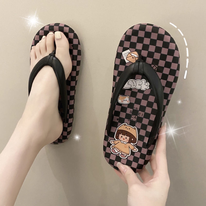 Dép Xỏ Ngón Đế Dày In Họa Tiết Hoạt Hình Dễ Thương Thời Trang Đi Biển Cho Nữ