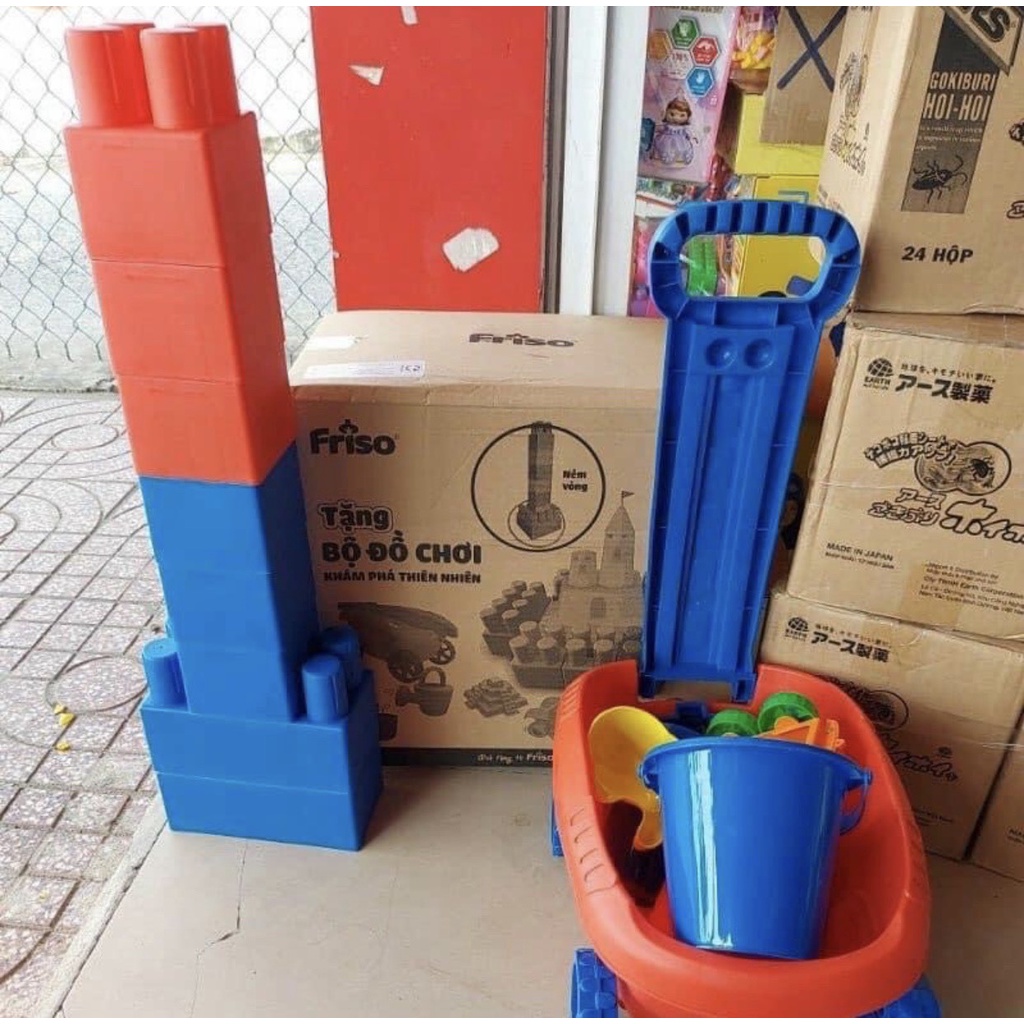 BỘ ĐỒ CHƠI KHÁM PHÁ THIÊN NHIÊN QUÀ TẶNG SỮA FRISO
