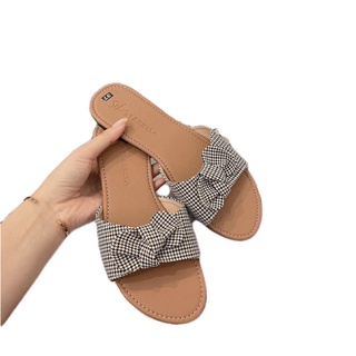 Dép nơ kẻ caro