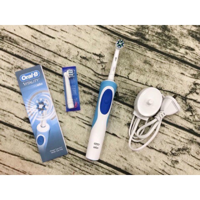 Free Ship Bàn chải điện Oral-b Braun Vitality chính hãng trẻ em và người lớn