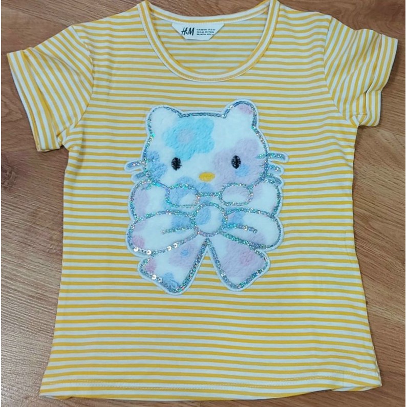 Áo kimsa lật bé gái HM