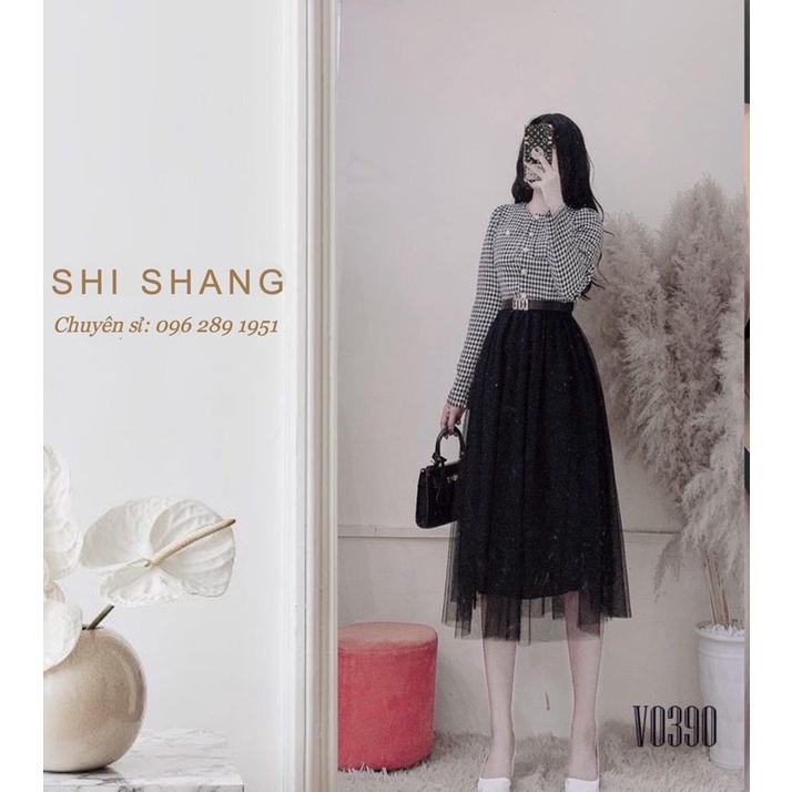 : Set áo dạ liền chân váy lưới tặng kèm đai