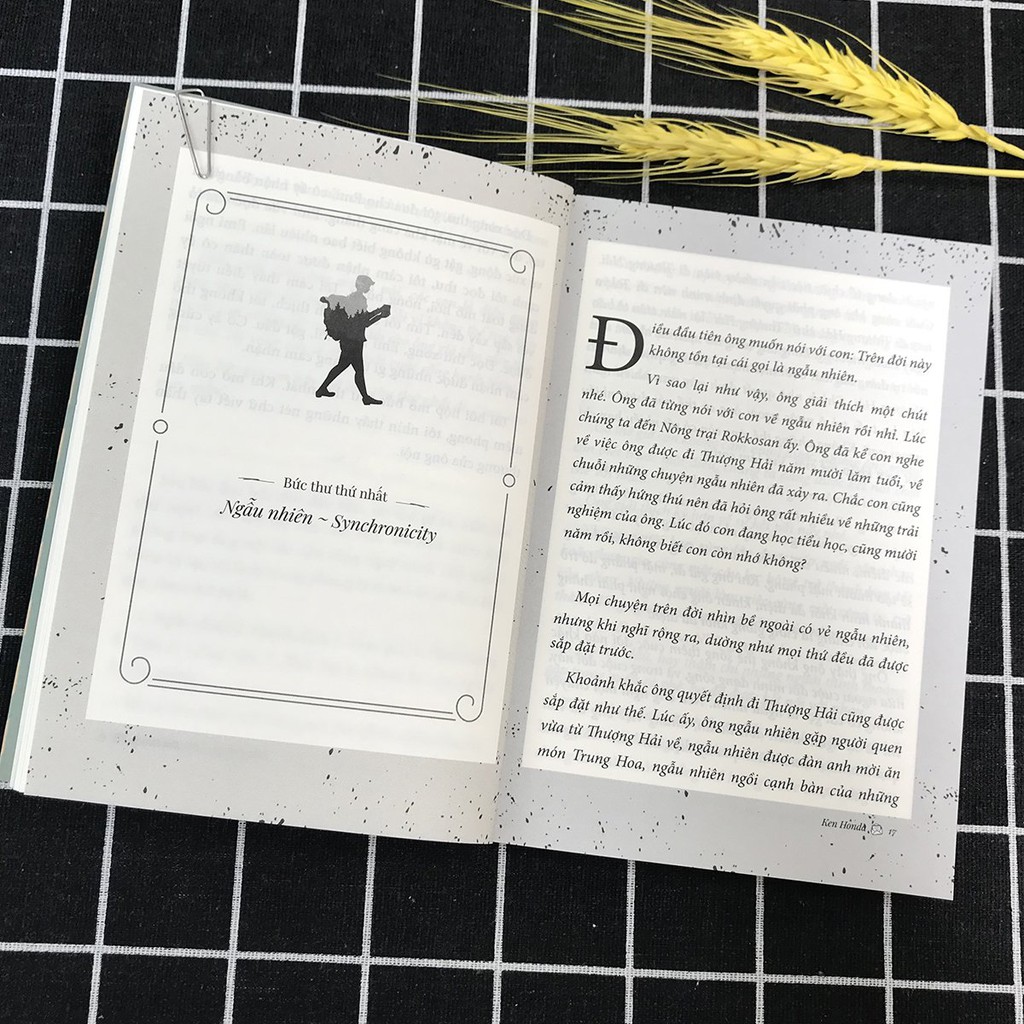 Sách - 9 Bức Thư Từ Người Ông Triệu Phú (Kèm Bookmark)