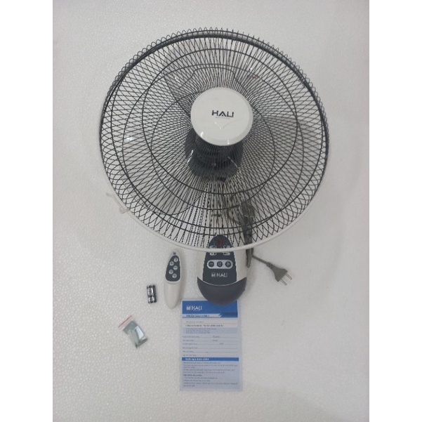 Quạt treo tường điều khiển từ xa HALI TR - 1