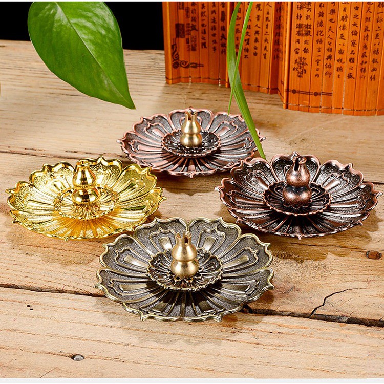 Lư xông trầm hương - Lư đốt trầm hình cánh hoa sen