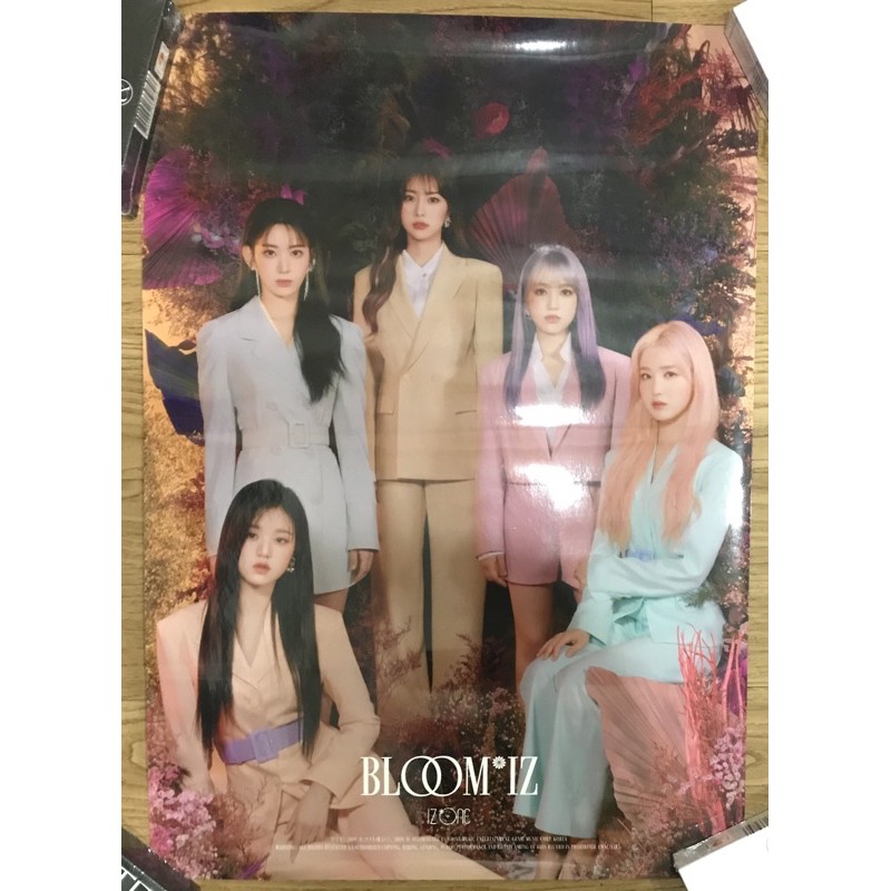 [POSTER] IZ*ONE album nhạc BLOOM*IZ chính hãng