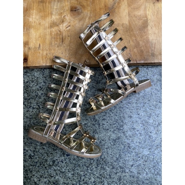 Giày sandal chiến binh cho bé