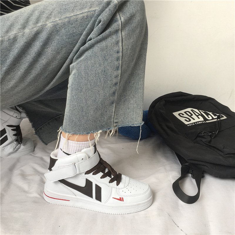 Giày sneaker thể thao phong cách Hàn Quốc năng động cho nam nữ