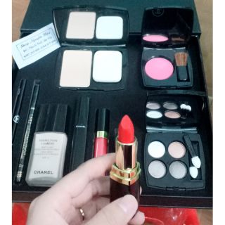 Freeship Bộ trang điểm 9 món ( ảnh shop chụp thật )