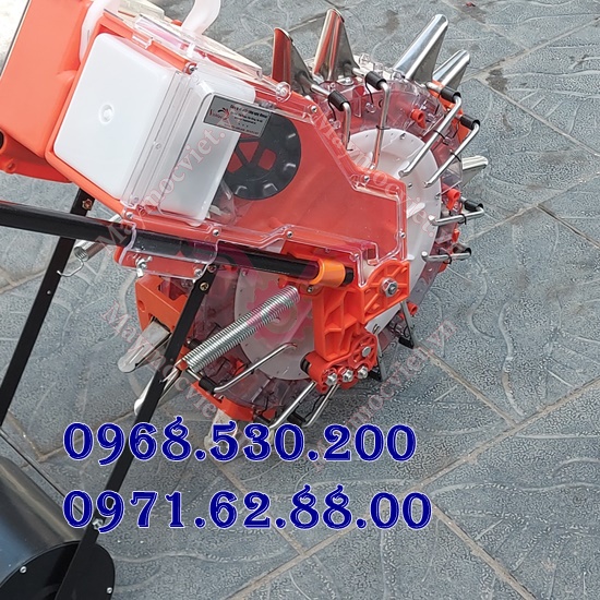 Máy gieo hạt và bón phân tại Hà Nội
