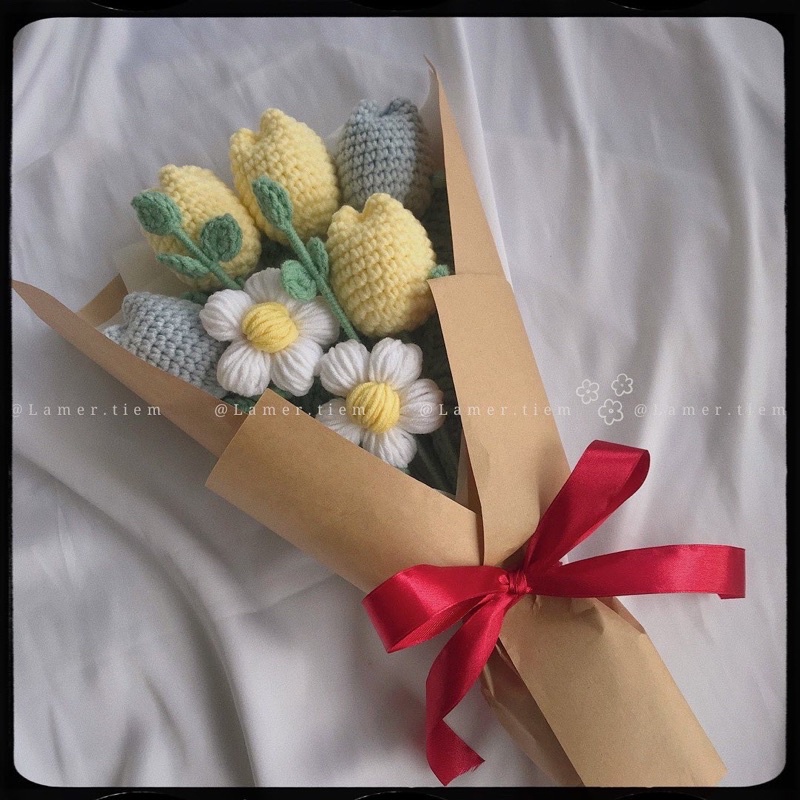 Bó hoa len tặng bạn gái/ quà tặng người thương/ Hoa len handmade/ Hoa Tulip và hoa cúc len