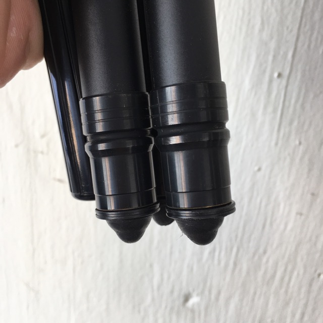 Tripod Minette Nhật bãi