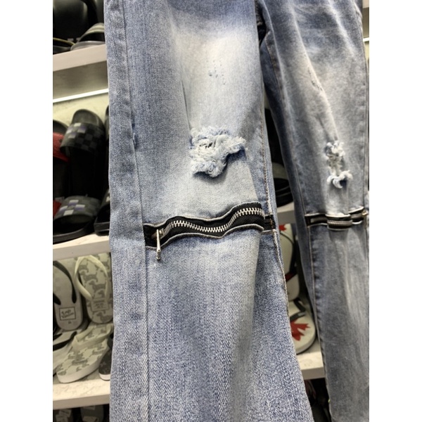 quần xanh vá rách gối kèm theo cái khoá siêu nét 2022