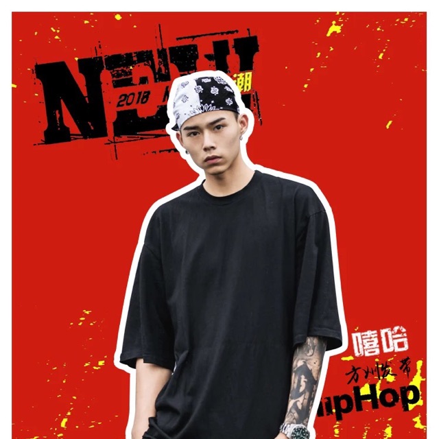 Khăn bandana 2 màu.