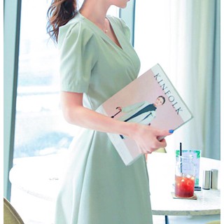 Đầm váy freesize mint xẻ tà