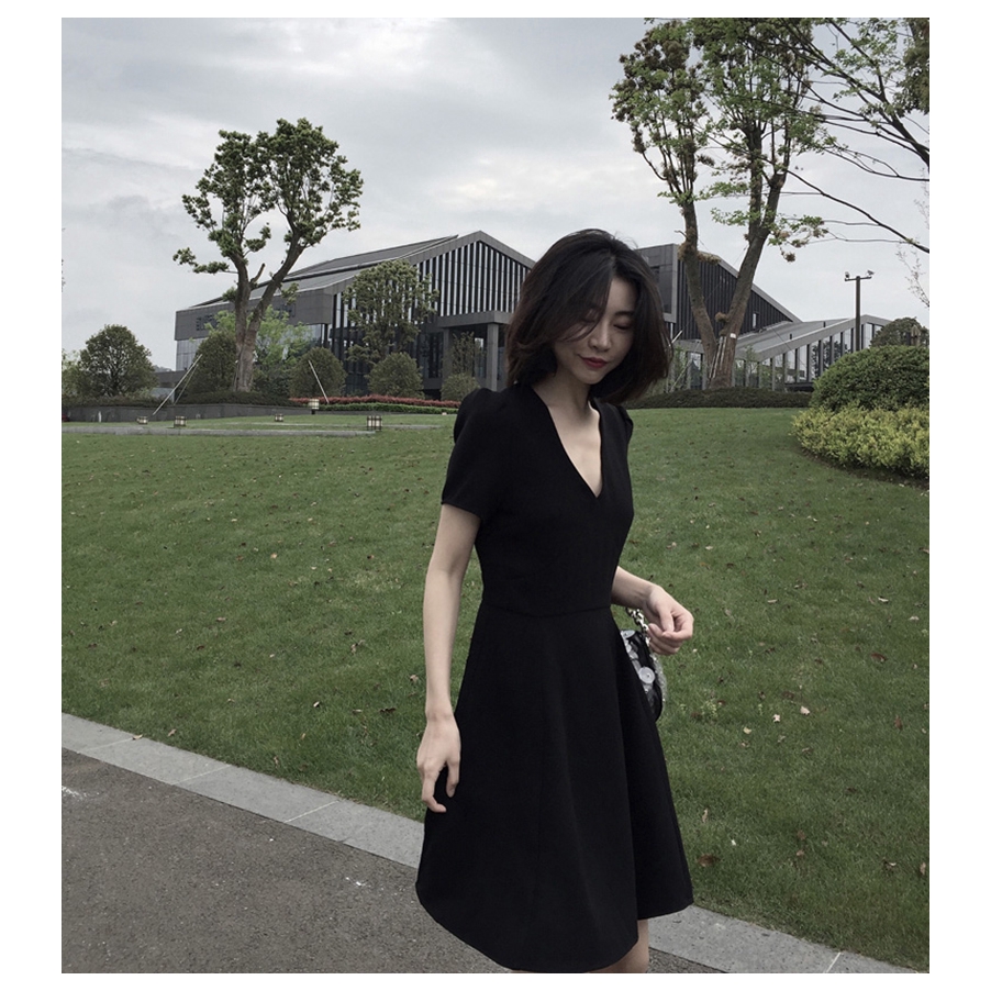 Đầm dài lưng cao phong cách vintage xinh xắn cho nữ | BigBuy360 - bigbuy360.vn