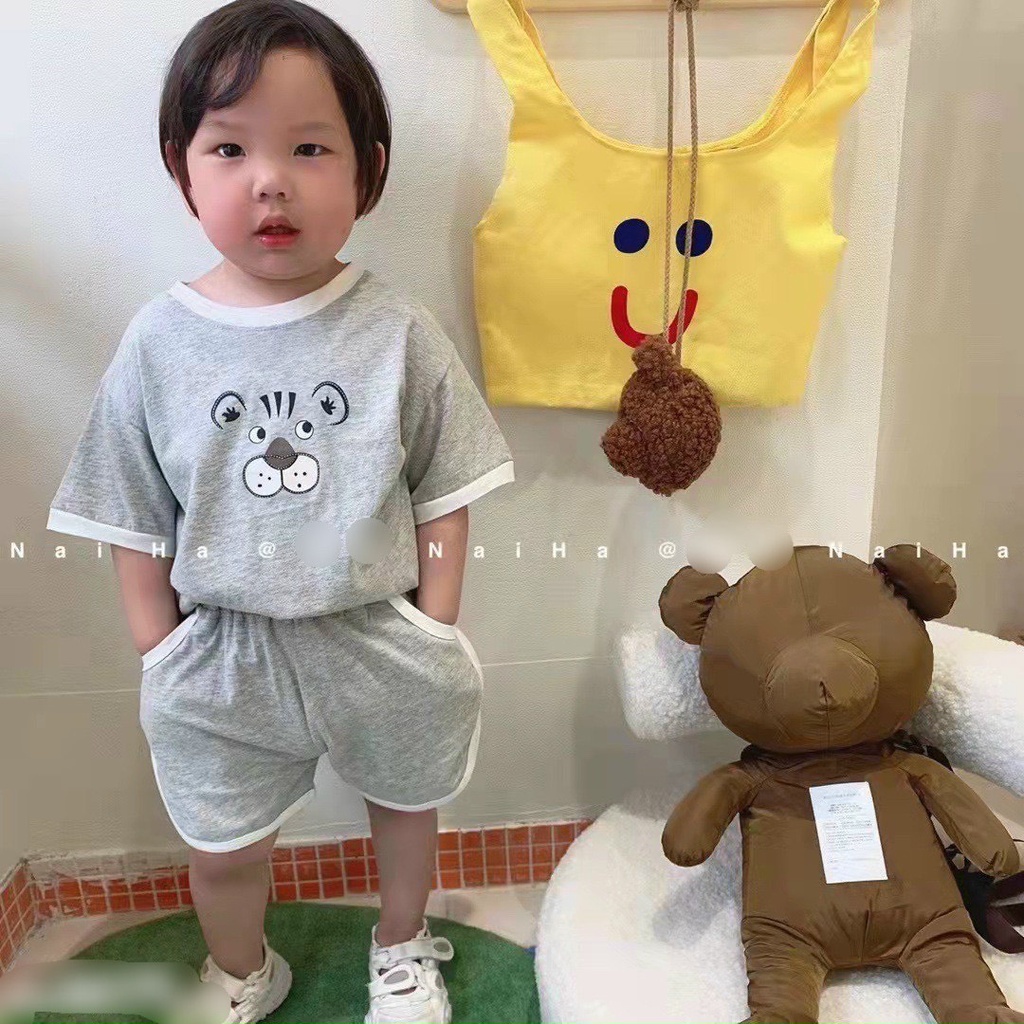 Bộ hình Gấu 2 màu dễ thương cho bé 8-18kg QATE854