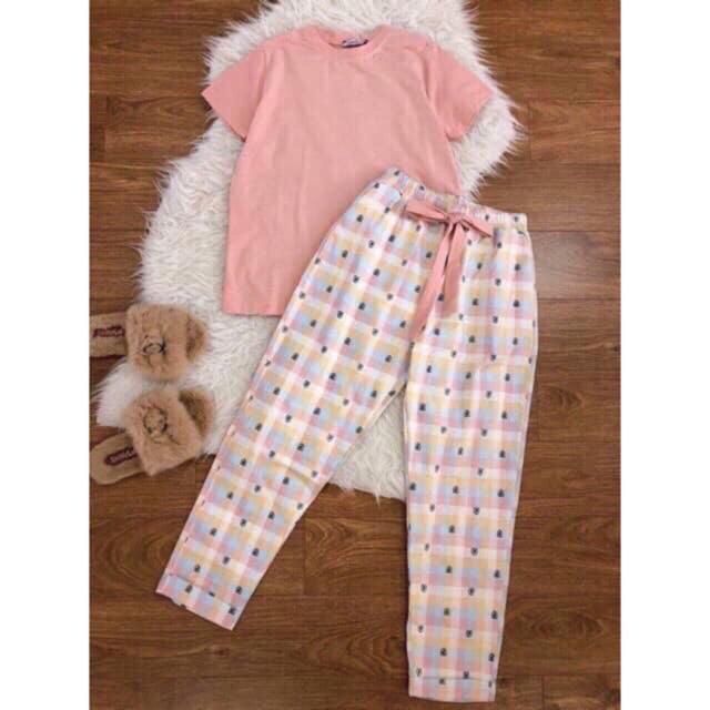 Set bộ cotton hồng