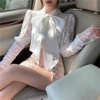 Áo sơ mi lụa cổ nơ cách điệu phong cách Hàn Quốc