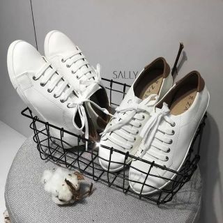 SNEAKER ZARA BASIC