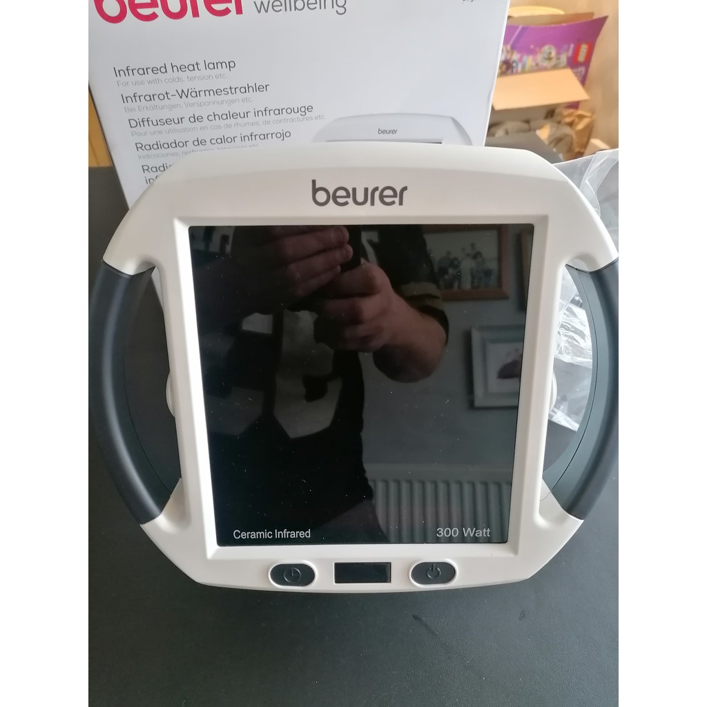 Đèn Hồng Ngoại Beurer IL50 trị liệu loại 300w bảo hành chính hãng 2 năm