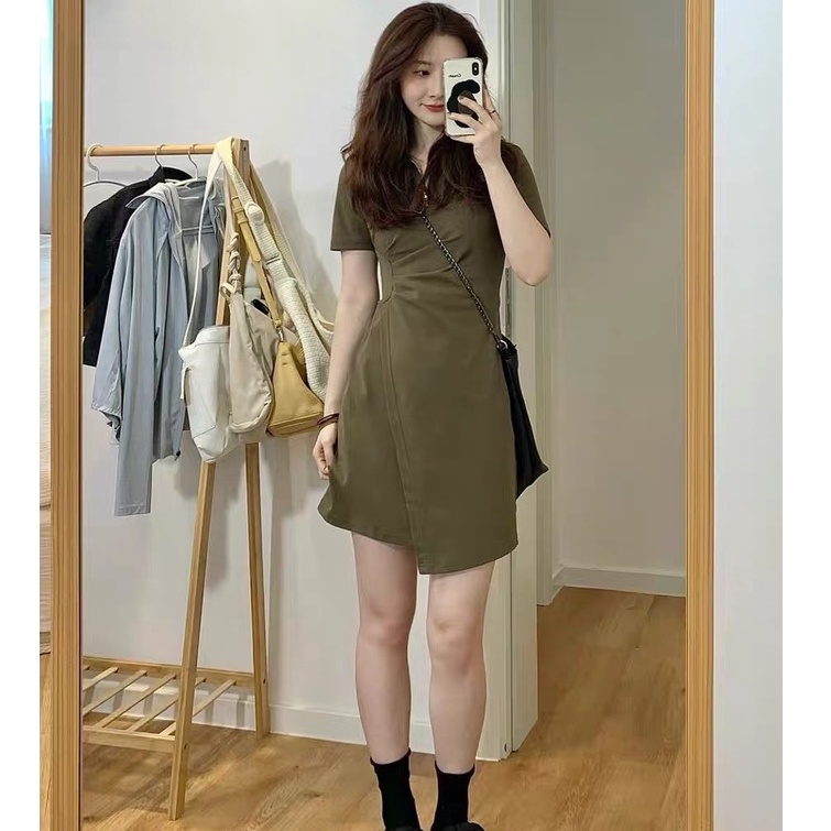 Váy đầm cổ POLO eo xinh đuôi xẻ tà hai màu lục đen phong cách Hàn Quốc MS816