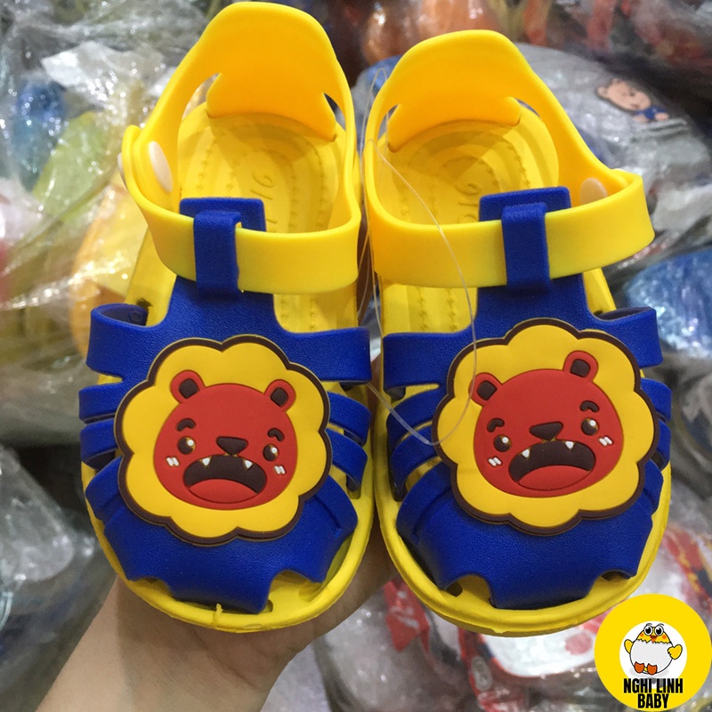 Size 23-28 Giày Sandal tập đi cho bé trai và gái quai nhựa hình Sư Tử đế mềm