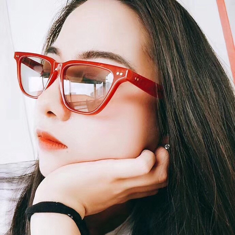 Kính mát phong cách Âu Mỹ hợp thời trang