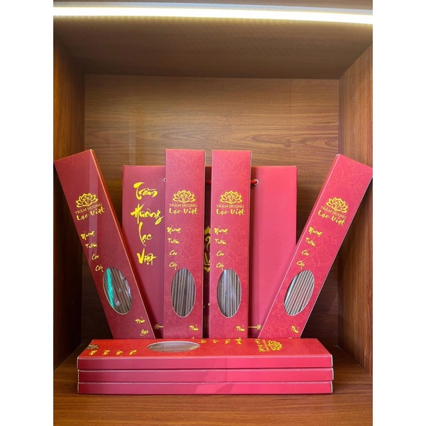 HƯƠNG TRẦM LẠC VIỆT