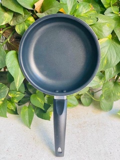 Chảo chống dính Lock&Lock 20cm