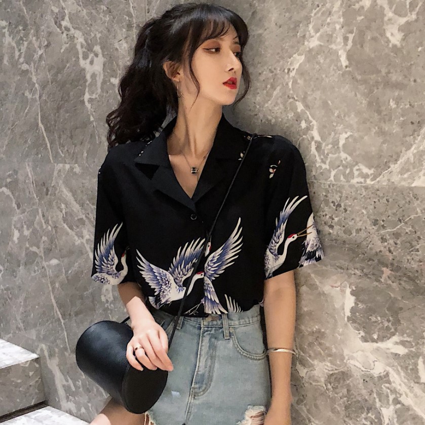 Sẵn - Áo sơ mi ngắn tay họa tiết hạc xanh có ảnh thật | BigBuy360 - bigbuy360.vn