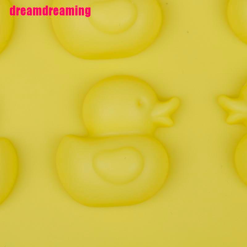 Khuôn Silicone Làm Bánh Quy / Sô Cô La / Kẹo / Đá Hình Chú Vịt Dễ Thương